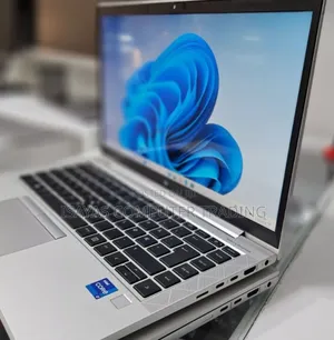 New Laptop HP EliteBook 840 G8 16GB Intel Core I7 SSD 512GB