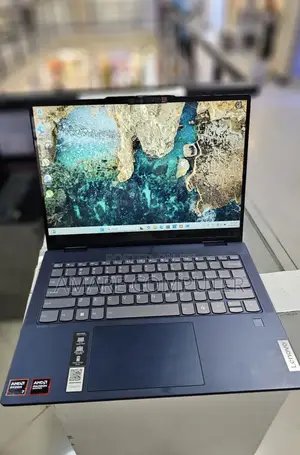 New Laptop Lenovo 16GB AMD Ryzen 7 SSD 1T