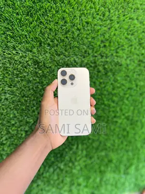 Photo - New Apple iPhone 16 Pro 256 GB