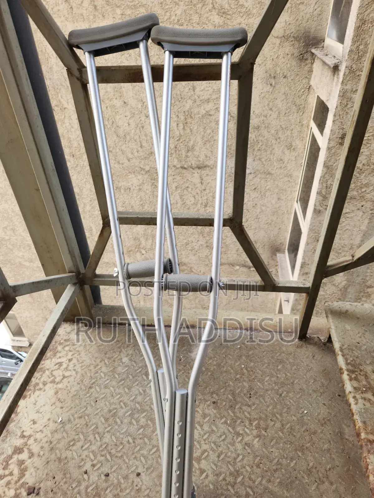 Crutches黨團crutches半夜crutches來自crutches益州crutches堯紀crutches