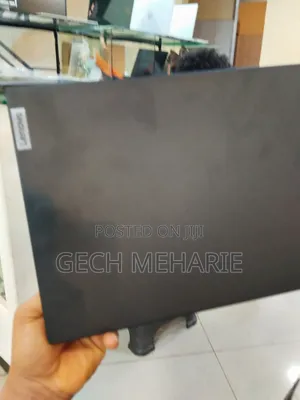 New Laptop Lenovo IdeaPad 520 8GB Intel Core I7 SSD 512GB