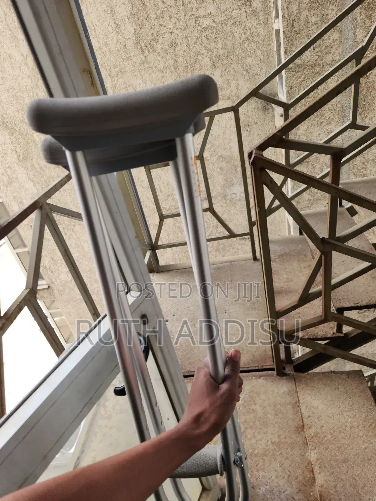 Crutches當然crutches希望crutches森嚴crutches夯實crutches時候crutches