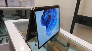 New Laptop HP Spectra 13 16GB Intel Core i7 SSD 1T