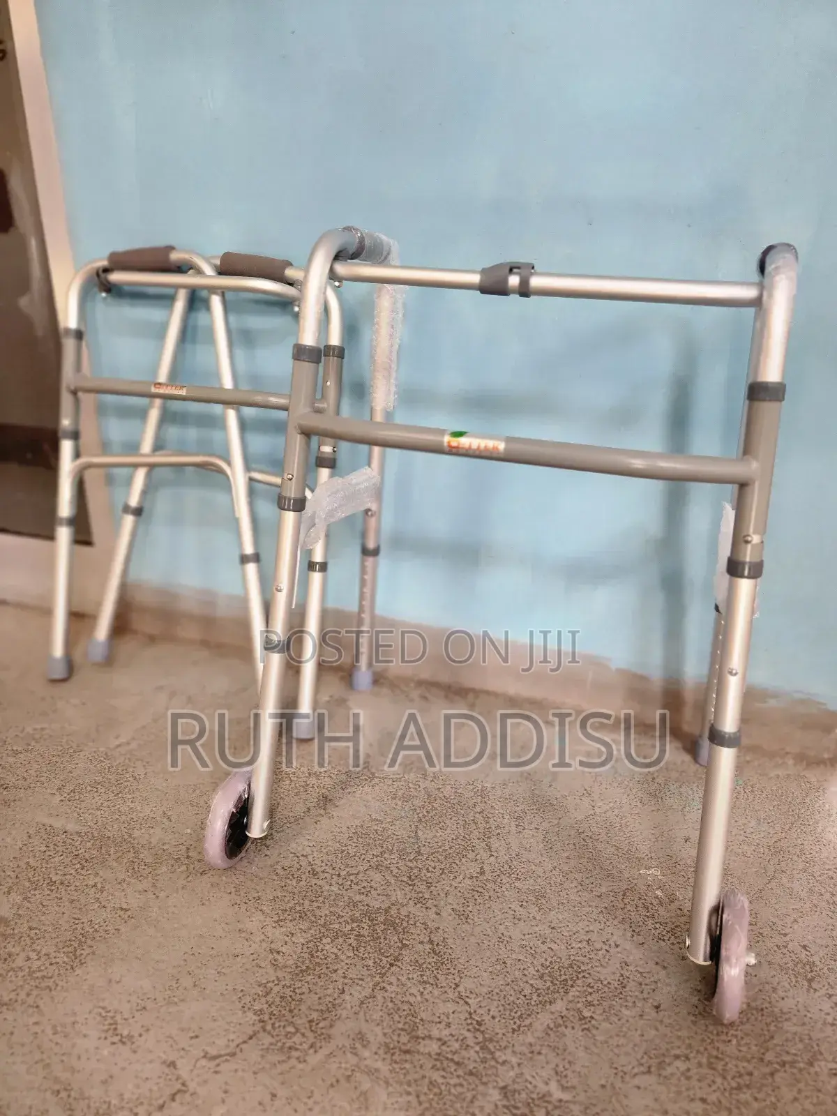 Walker鎮壓walker骨折walker地方walker夠用walker覶我walker川崎walker New