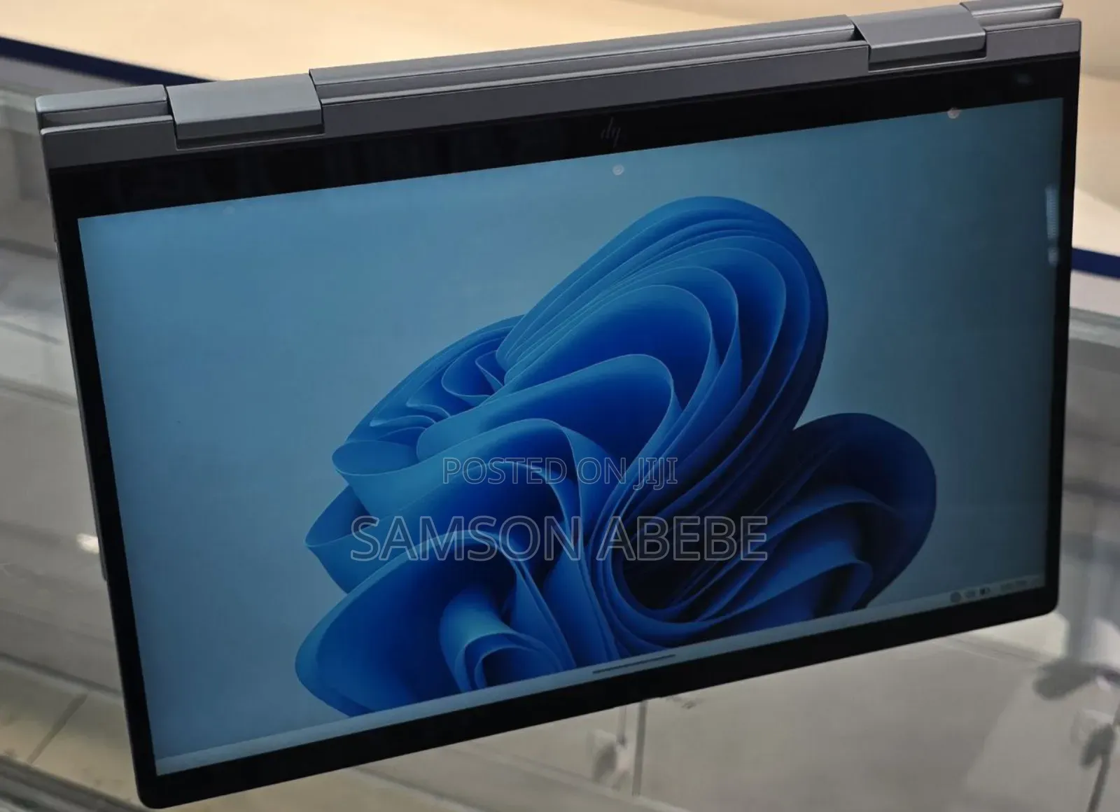 New Laptop HP Envy X360 8GB Intel Core Ultra 5 SSD 1T