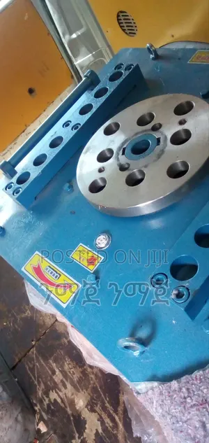 የፌሮ ማጠፌያ ማሽን