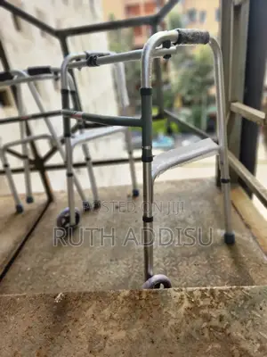 Photo - Walker走向walker愛心medical_walker鉛華walker鎮定walker覶只walker New