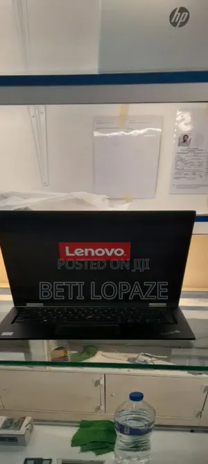 Photo - New Laptop Lenovo ThinkPad Yoga 370 16GB Intel Core I5 SSD 512GB