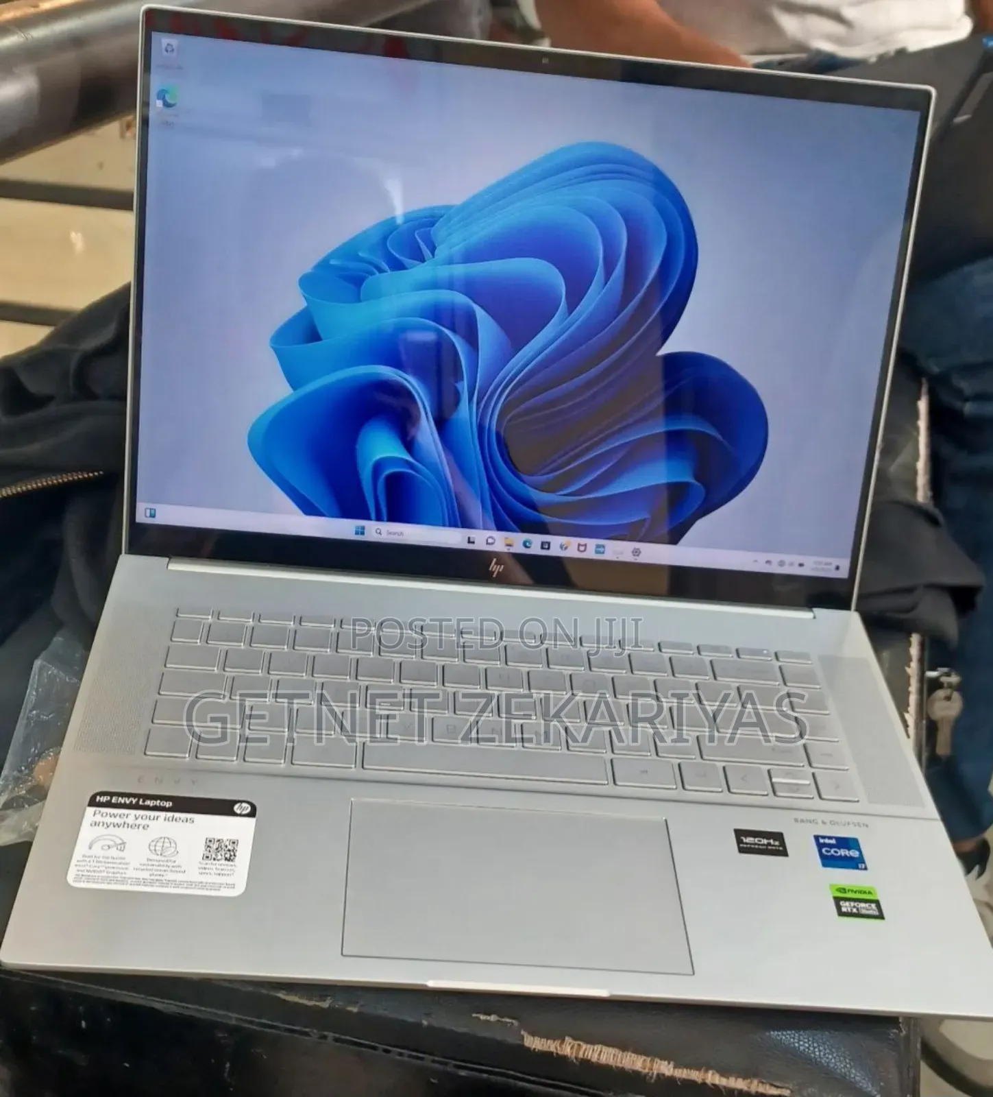 New Laptop HP Envy X360 16GB Intel Core I7 SSD 1T