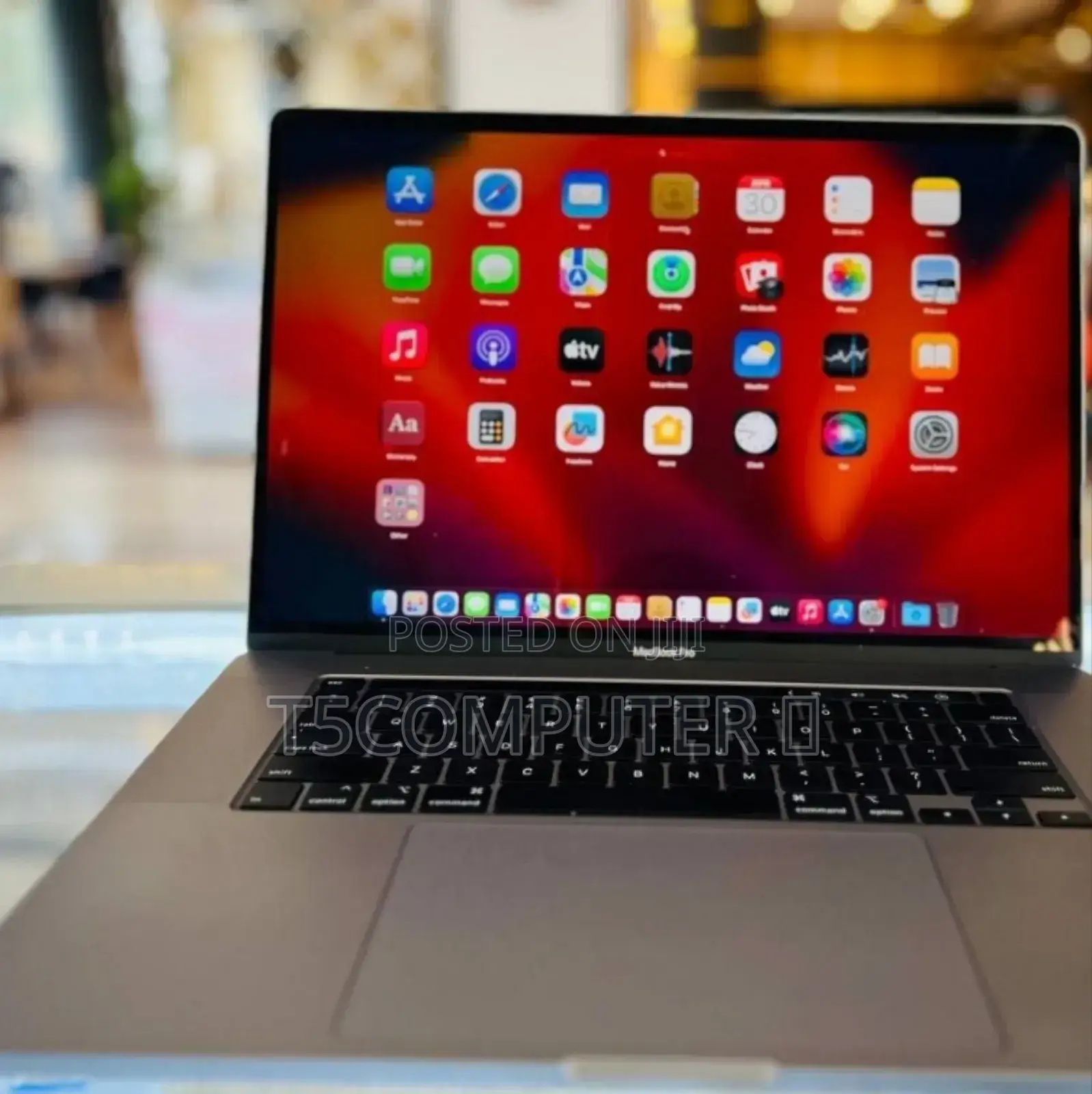 New Laptop Apple MacBook Pro 2019 16GB Intel Core I7 SSD 1T