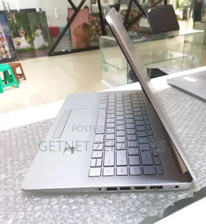 New Laptop HP Stream Notebook 8GB AMD Ryzen 3 SSD 512GB