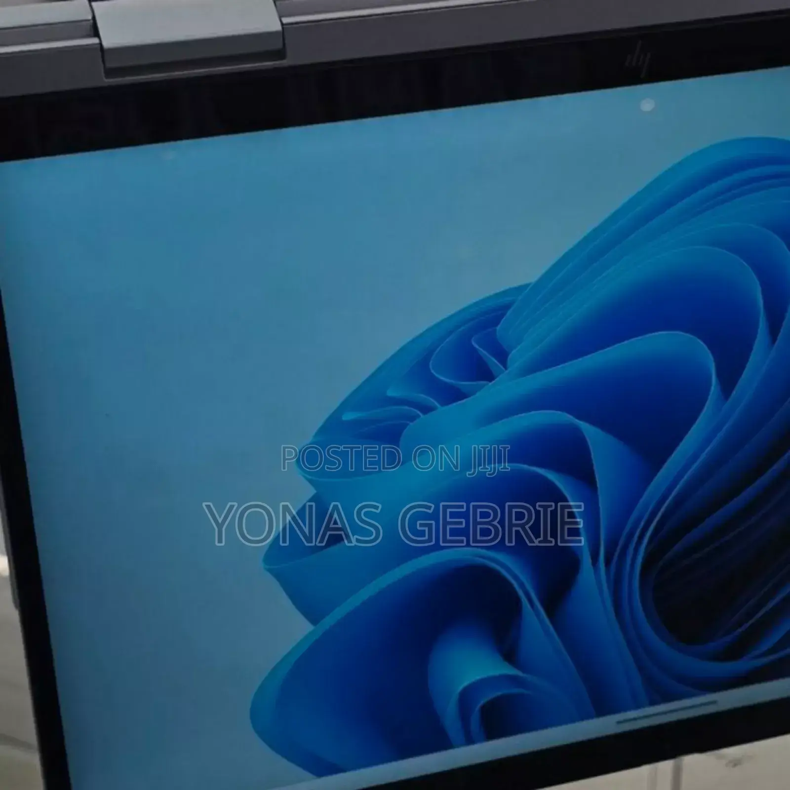 New Laptop HP Envy X360 8GB Intel Core Ultra 5 SSD 1T