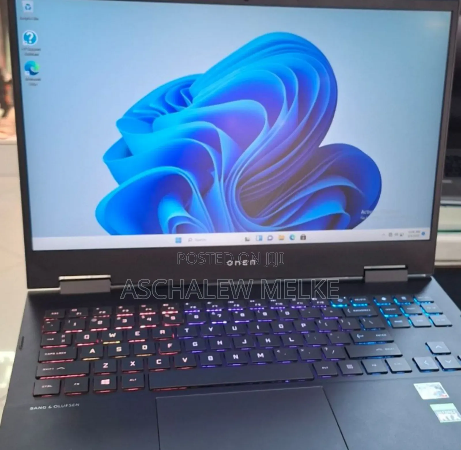 New Laptop HP Omen 17 16GB AMD Ryzen 7 SSD 512GB