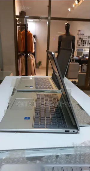 New Laptop HP Stream Notebook 8GB Intel Core I5 SSD 512GB