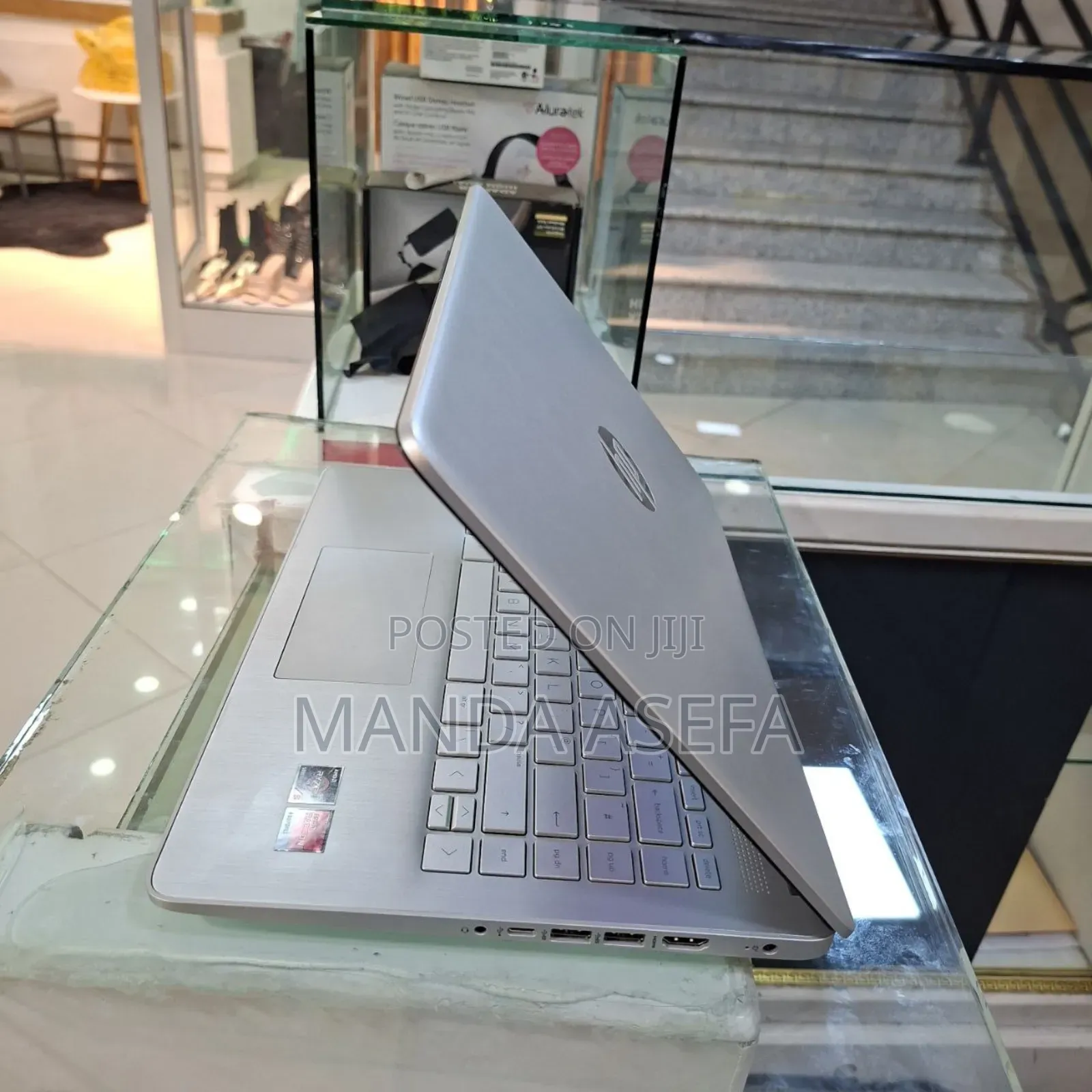 New Laptop HP Stream Notebook 8GB AMD Ryzen 5 SSD 256GB