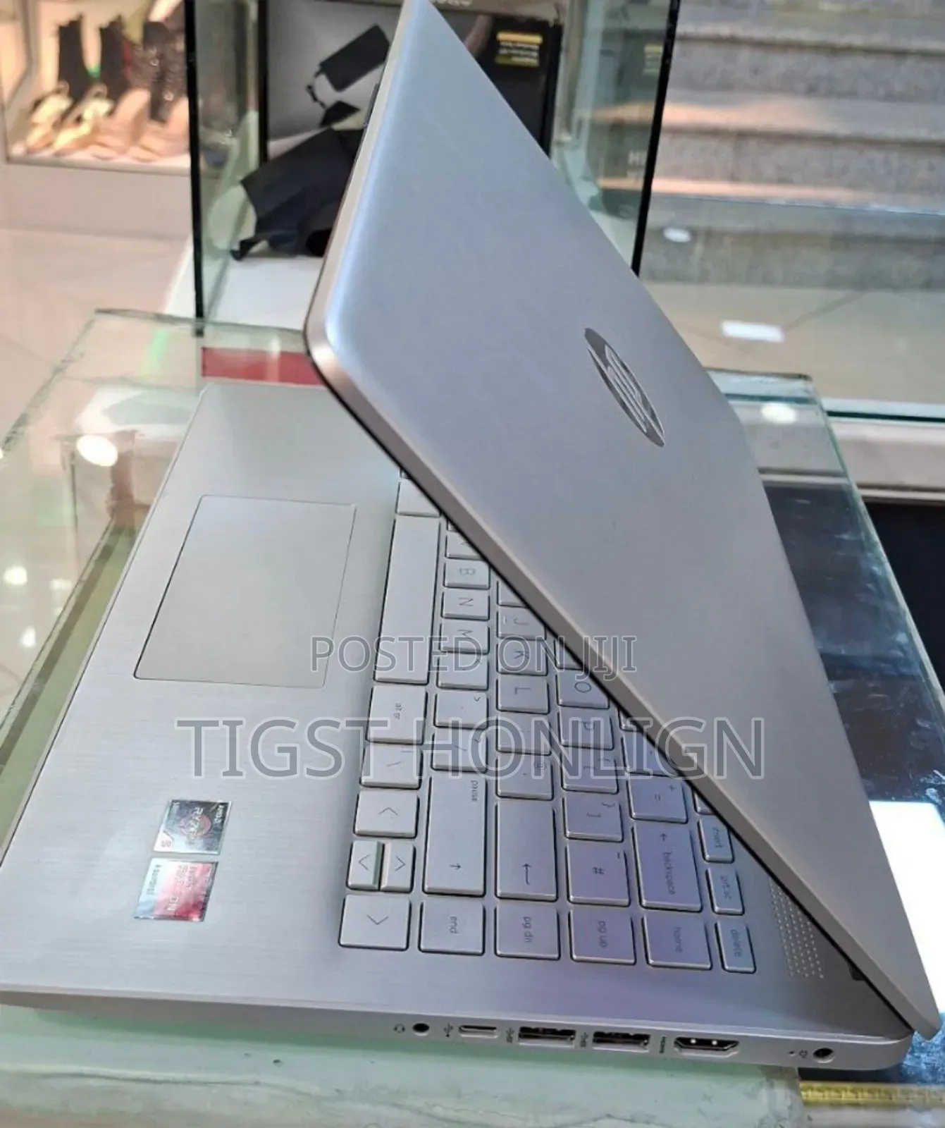 New Laptop HP Stream Notebook 8GB AMD Ryzen 5 SSD 256GB