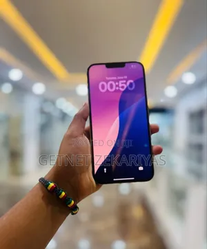 Photo - New Apple iPhone 13 Pro Max 256 GB