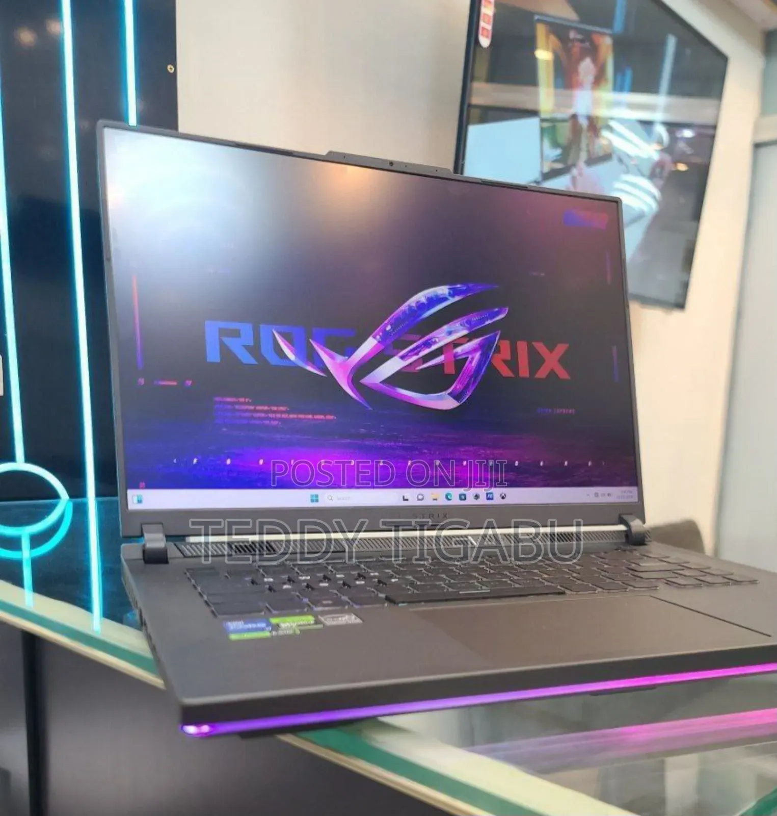 New Laptop Asus ROG Strix G15 16GB Intel Core I7 SSD 1T