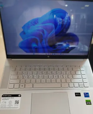 New Laptop HP Envy 15 16GB Intel Core I7 SSD 1T