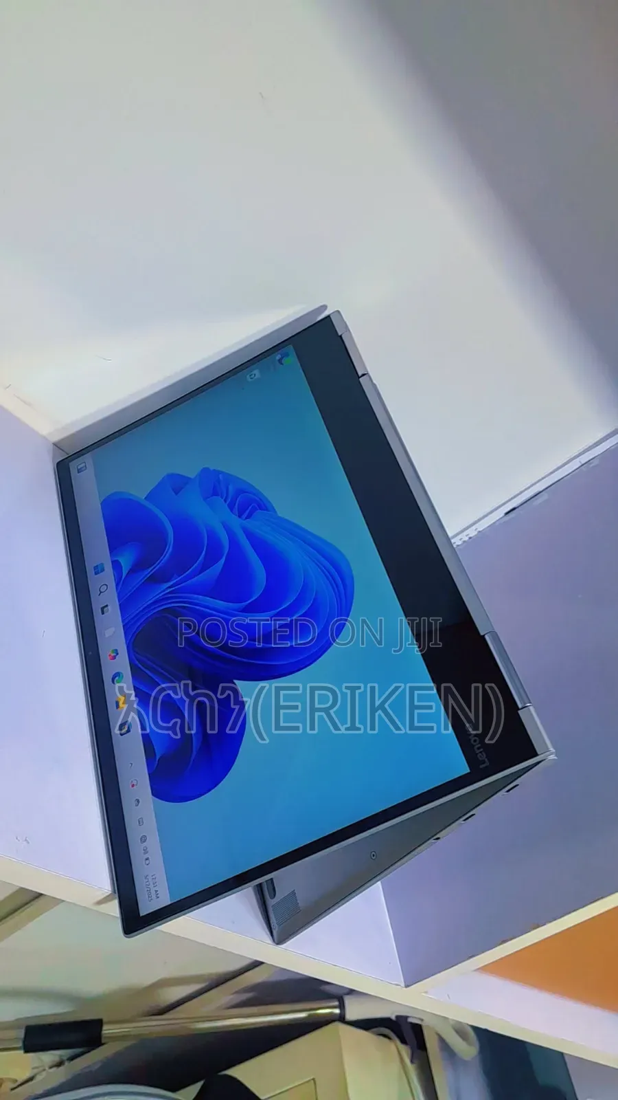 New Laptop Lenovo Yoga 730 8GB Intel Core I5 SSD 256GB