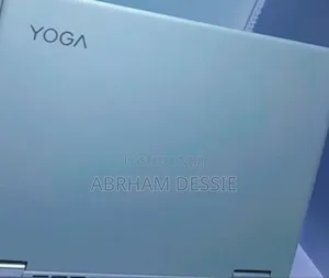 Photo - New Laptop Lenovo ThinkPad Yoga 370 8GB Intel Core I5 SSD 256GB