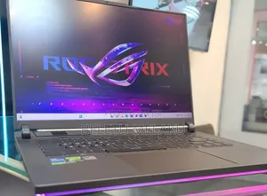 New Laptop Asus ROG Strix G16 G614 16GB Intel Core I7 SSD 1T