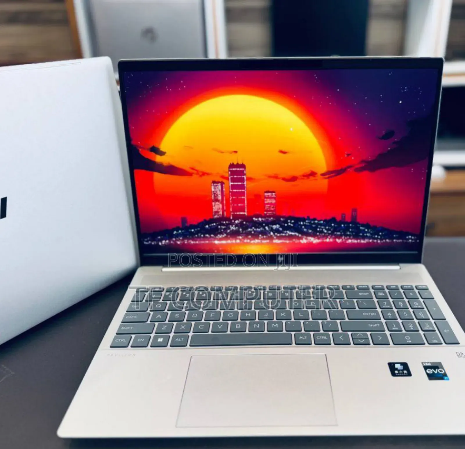 New Laptop HP 16GB Intel Core I7 SSD 1T