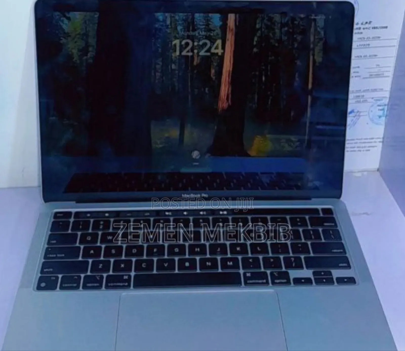 New Laptop Apple MacBook Pro 2022 M2 8GB SSD 512GB