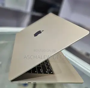 New Apple MacBook Air 2024 M3 13-Inch 8GB Intel Core M3 SSD 256GB