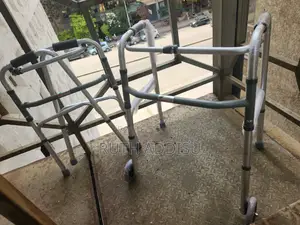 Photo - Walker黨員walker巢自walker政策walker會員walker史記walker骨骼walker New