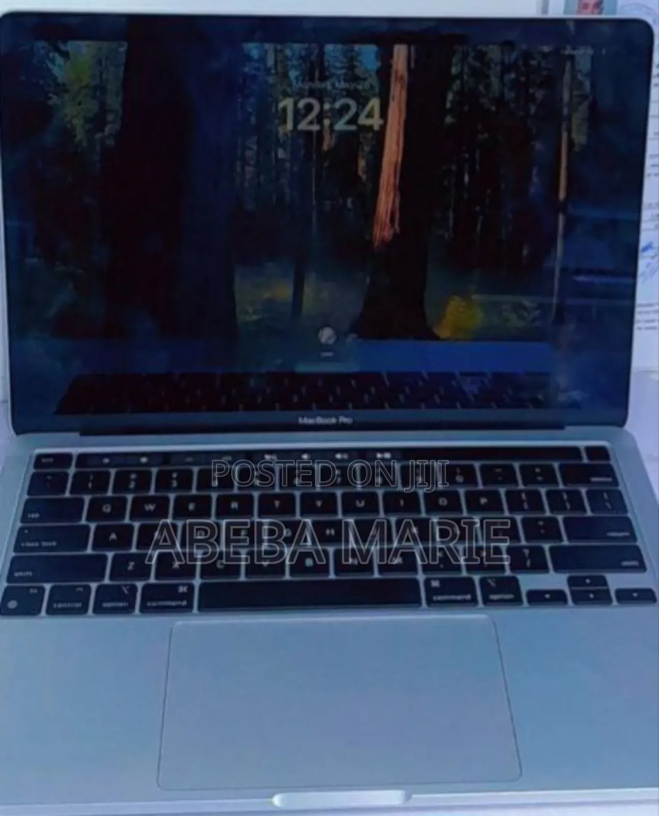 New Laptop Apple MacBook Pro 2022 M2 8GB Apple M2 SSD 512GB