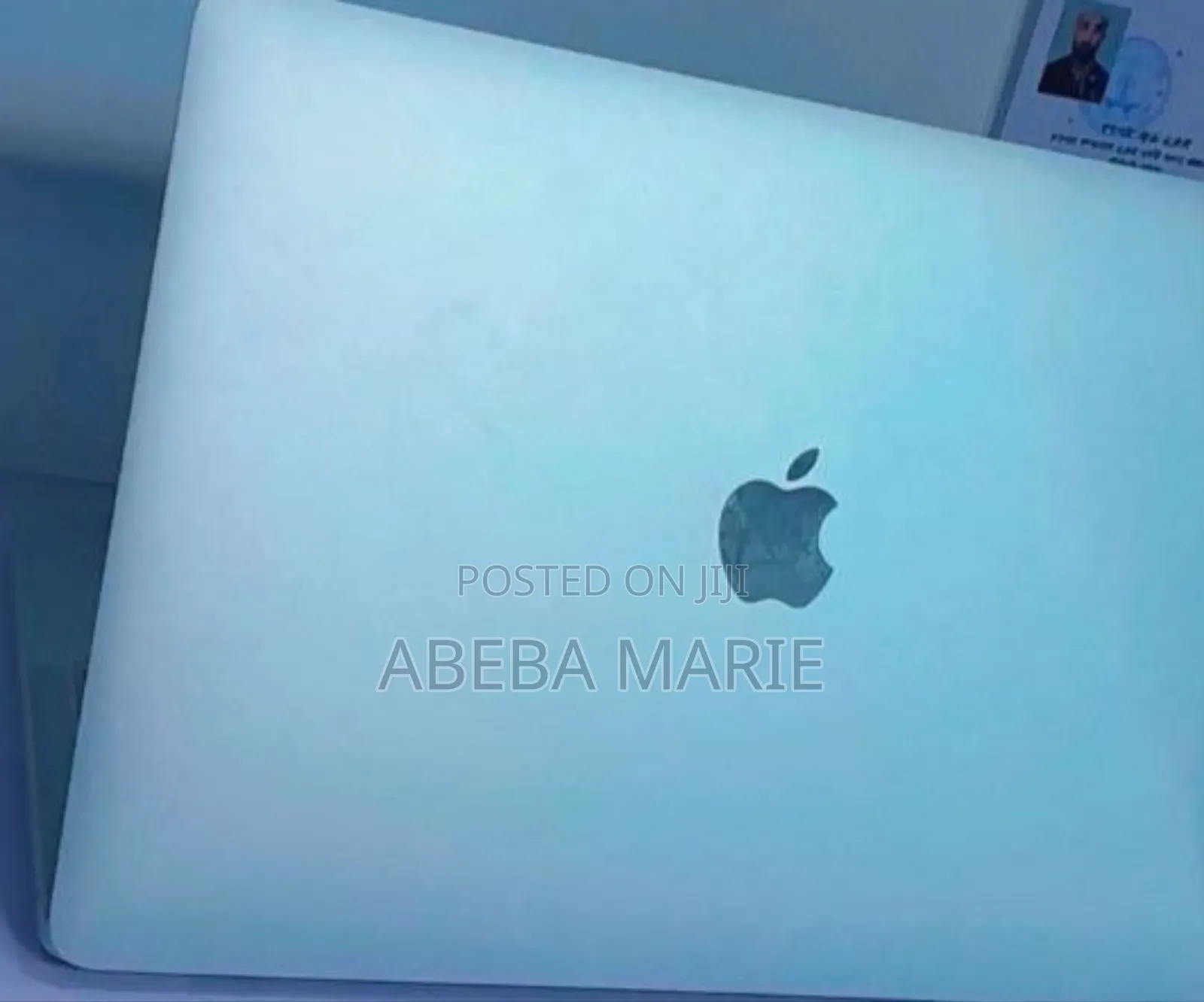 New Laptop Apple MacBook Pro 2022 M2 8GB Apple M2 SSD 512GB