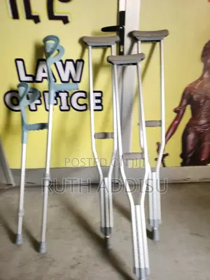 Crutches半年crutches當中crutches太陽crutches鬥志crutches才華crutches