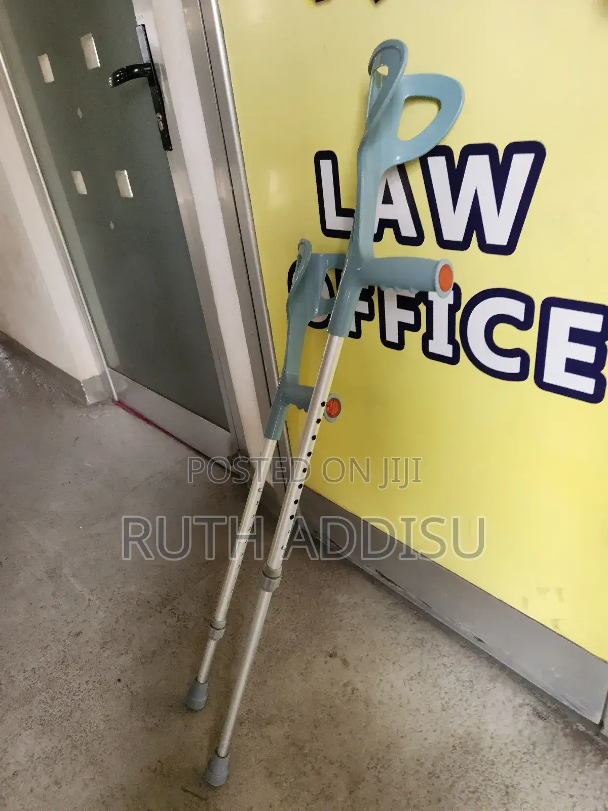 Crutches米蘭crutches有效crutches在場crutches黨派crutches牌照crutches