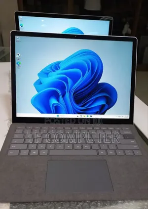New Laptop Microsoft Surface Laptop 4 16GB Intel Core I7 SSD 512GB