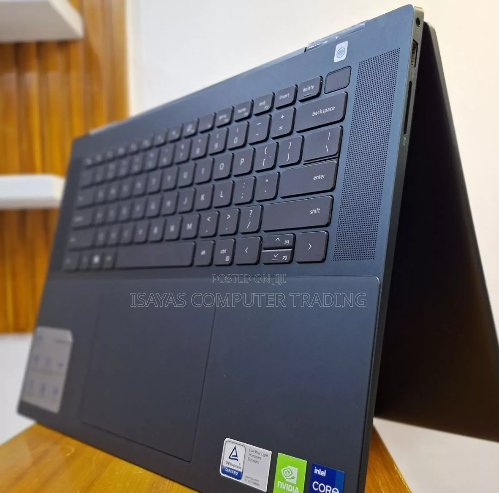 New Laptop Dell 16GB Intel Core I7 SSD 512GB