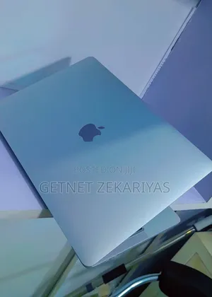 New Laptop Apple MacBook Pro 8GB Apple M2 SSD 512GB