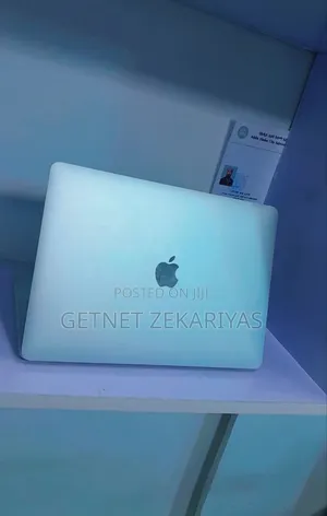 New Laptop Apple MacBook Pro 8GB Apple M2 SSD 512GB