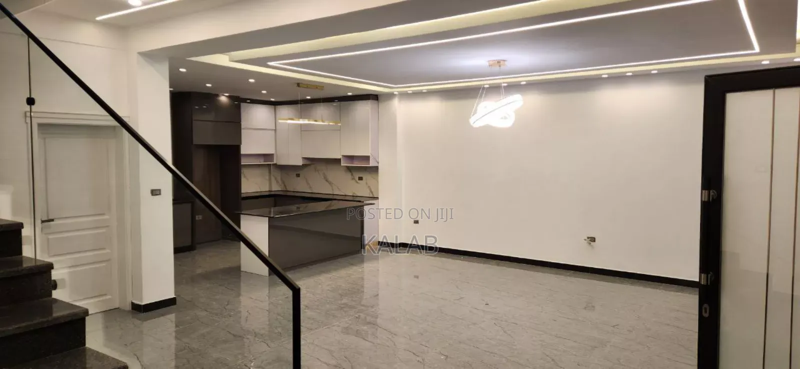 Furnished 7bdrm House in ወሰን, Bole for sale