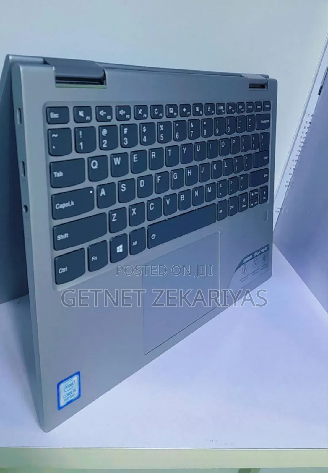 New Laptop Lenovo Yoga 730 8GB Intel Core I5 SSD 256GB