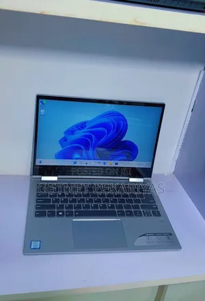 New Laptop Lenovo Yoga 730 8GB Intel Core I5 SSD 256GB