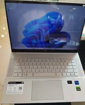 New Laptop HP 16GB Intel Core I7 SSD 1T