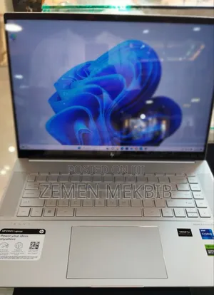 New Laptop HP 16GB Intel Core I7 SSD 1T