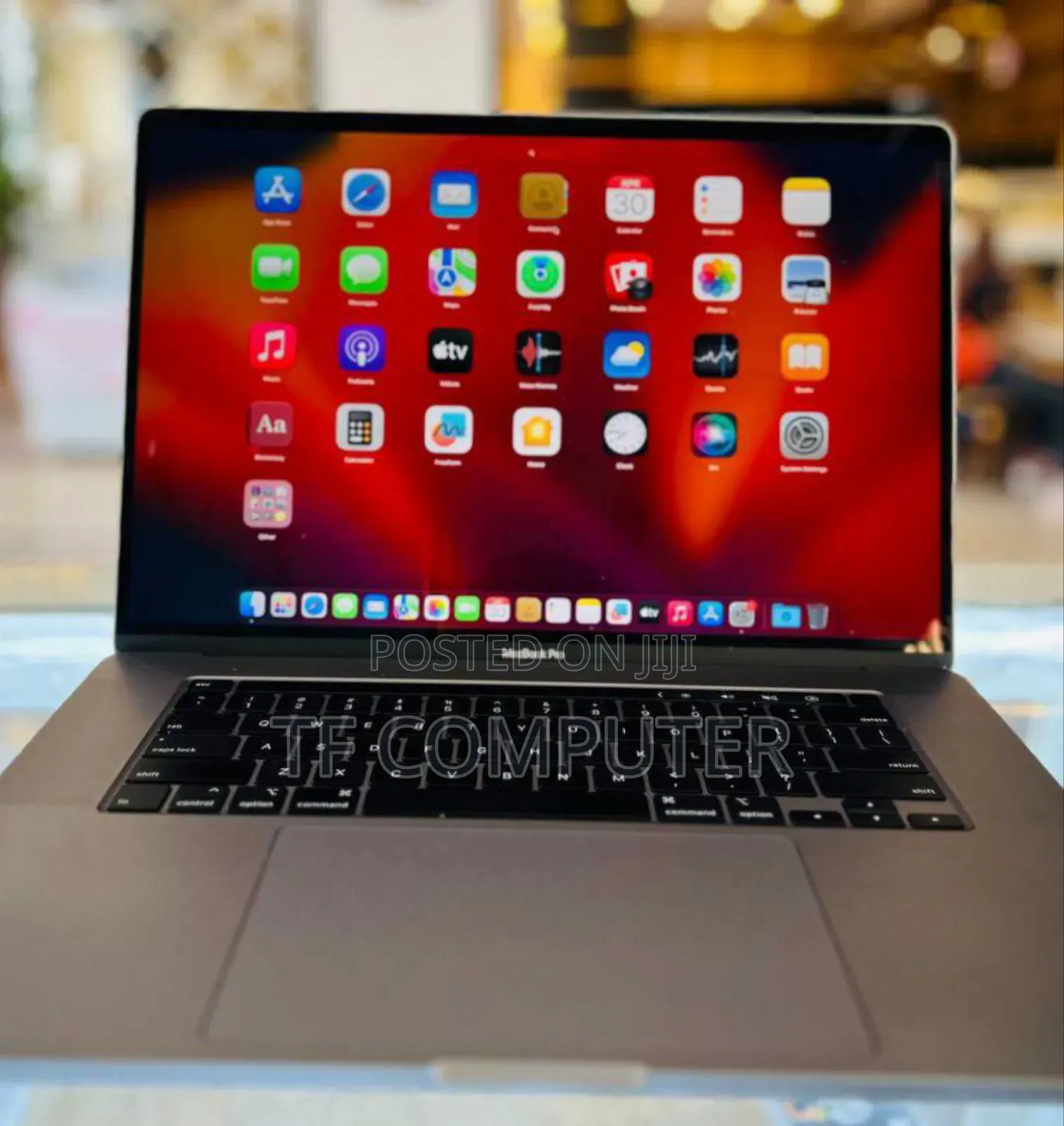 New Laptop Apple MacBook Pro 2019 16GB Intel Core I7 SSD 1T