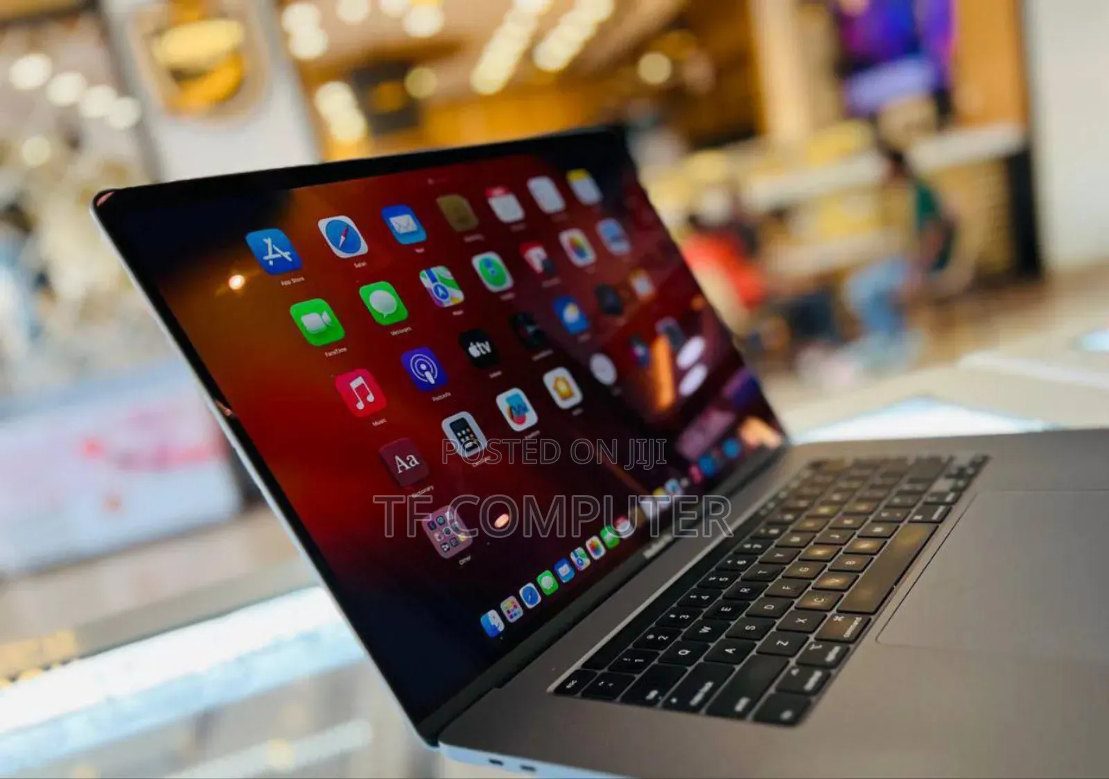 New Laptop Apple MacBook Pro 2019 16GB Intel Core I7 SSD 1T