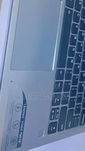 New Laptop Lenovo Yoga 730 8GB Intel Core I5 SSD 256GB