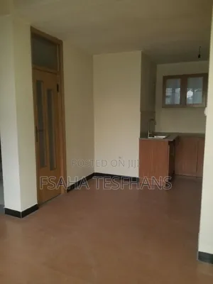 5bdrm House in Villa, Yeka for rent