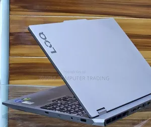 New Laptop Lenovo LOQ 15IRH8 16GB Intel Core I7 SSD 512GB