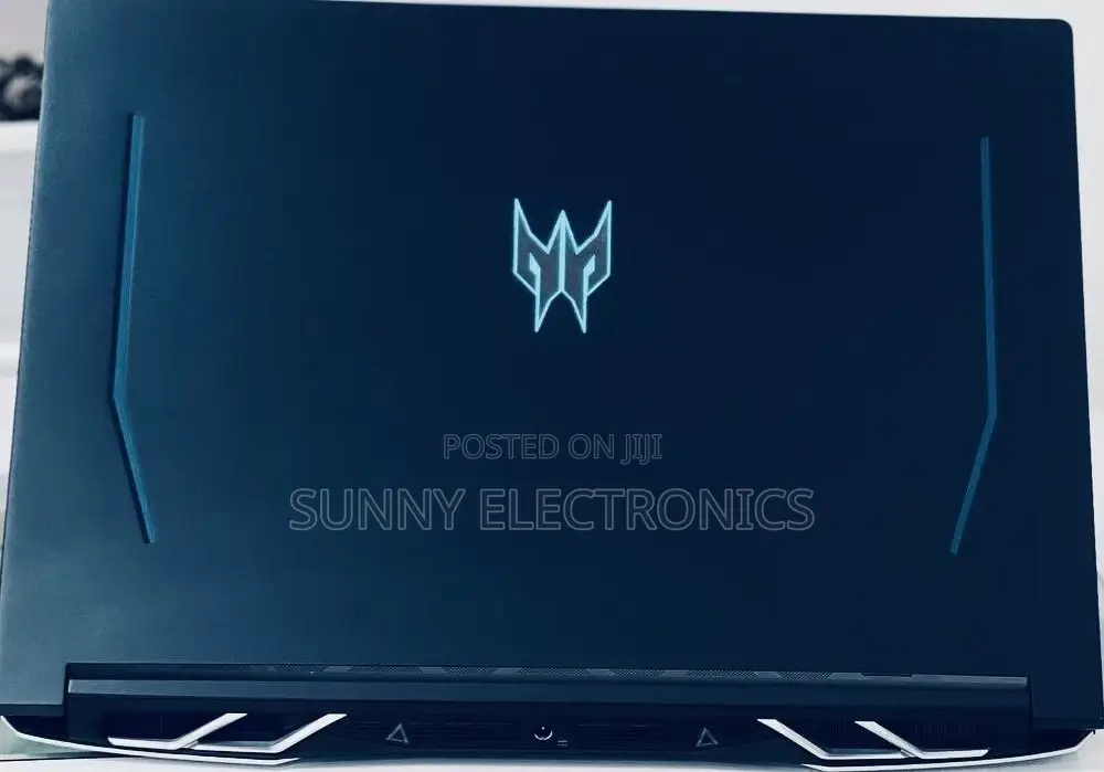 New Laptop Acer Predator Helios 300 16GB Intel Core I9 SSD 512GB