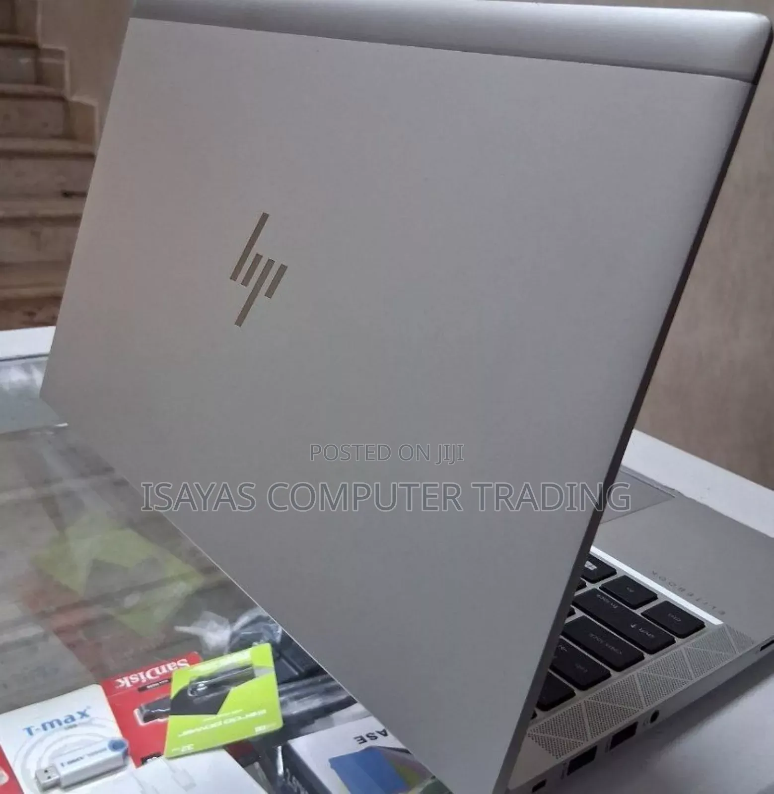 New Laptop HP EliteBook 840 G8 8GB Intel Core I7 SSD 512GB